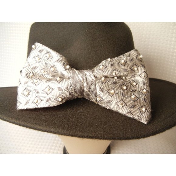 Boho Fedora woman's fancy big bow hat, Black fedora with grey and black beaded h - Picture 2 of 5